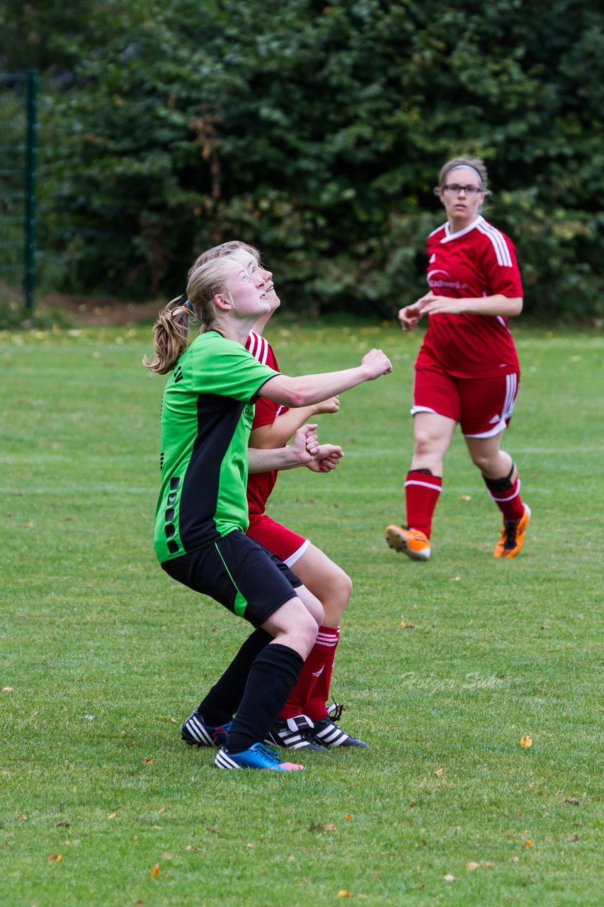 Bild 111 - Frauen SG Schmalfeld/Weddelbrook - Ratzeburger SV : Ergebnis: 1:7